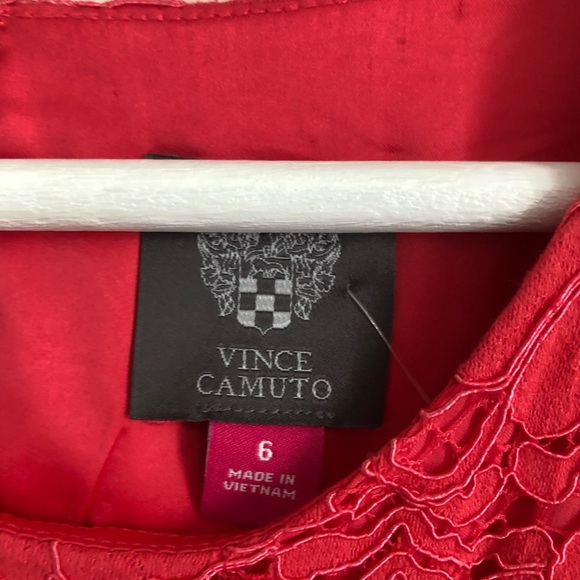 Vince Camuto Women’s Lace Ruffled Party Dress - Picture 6 of 8